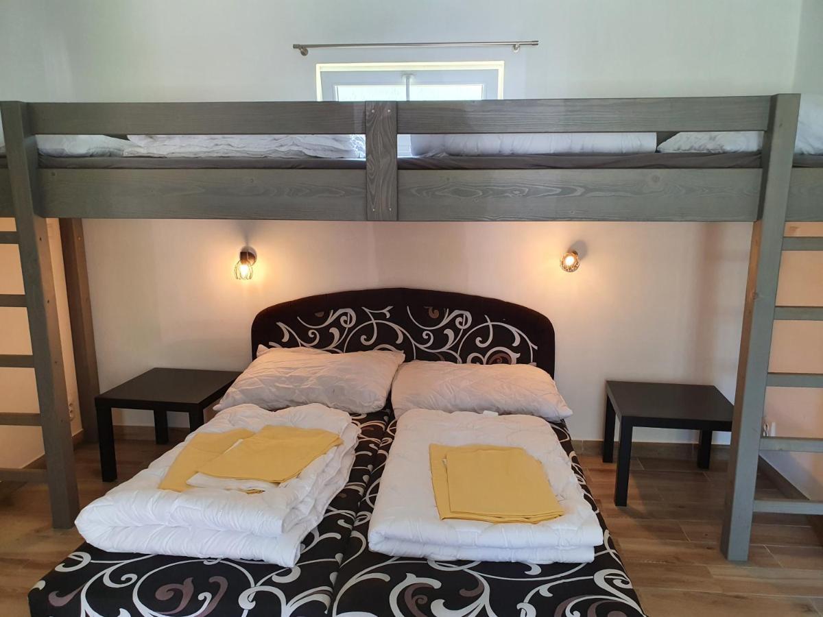 Juniorcamp Nova Zivohost Otel Křečovice Dış mekan fotoğraf