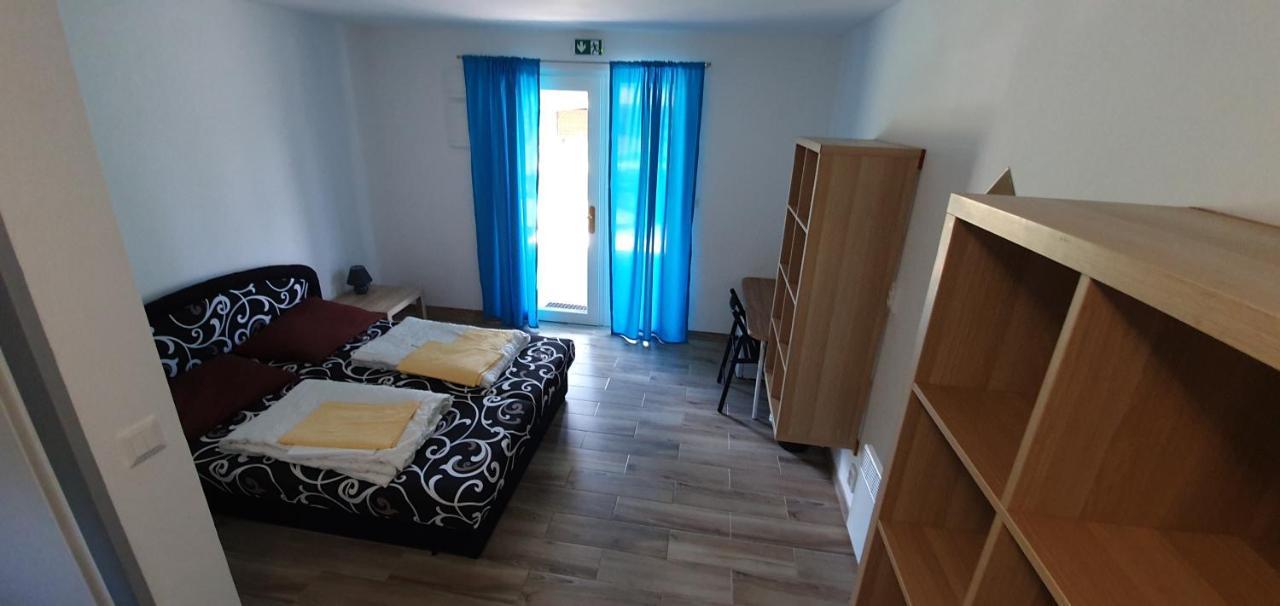 Juniorcamp Nova Zivohost Otel Křečovice Dış mekan fotoğraf