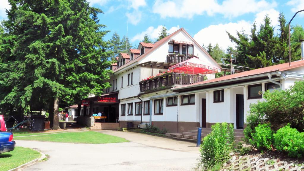 Juniorcamp Nova Zivohost Otel Křečovice Dış mekan fotoğraf
