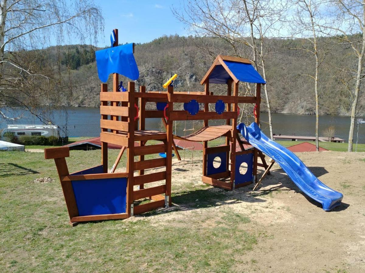 Juniorcamp Nova Zivohost Otel Křečovice Dış mekan fotoğraf